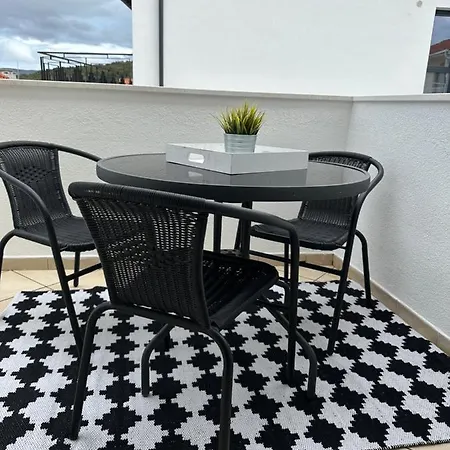 Imperium Apartment *